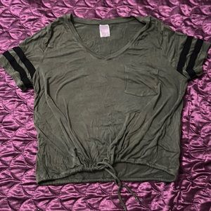 Green T-shirt Size XL